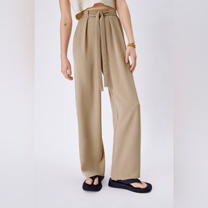 Zara wide legged flowy pants